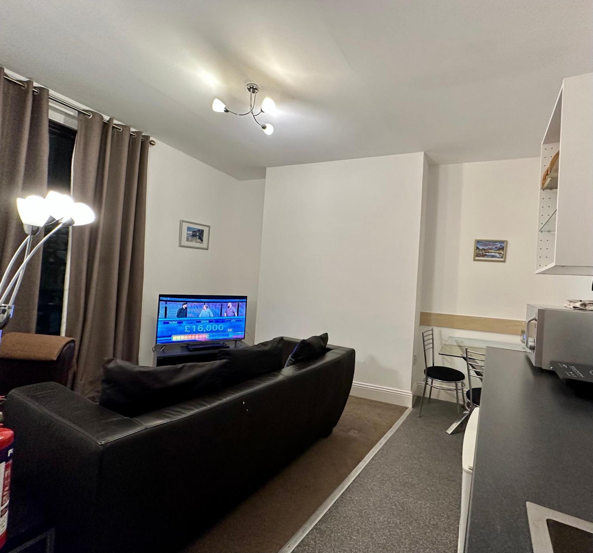 The Carlton'S Holiday Suites Бринлингтон Экстерьер фото