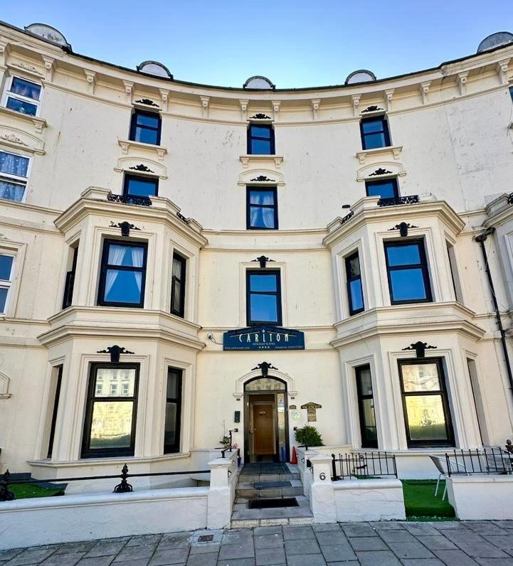 The Carlton'S Holiday Suites Бринлингтон Экстерьер фото