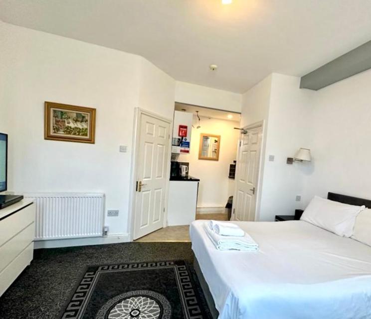 The Carlton'S Holiday Suites Бринлингтон Экстерьер фото